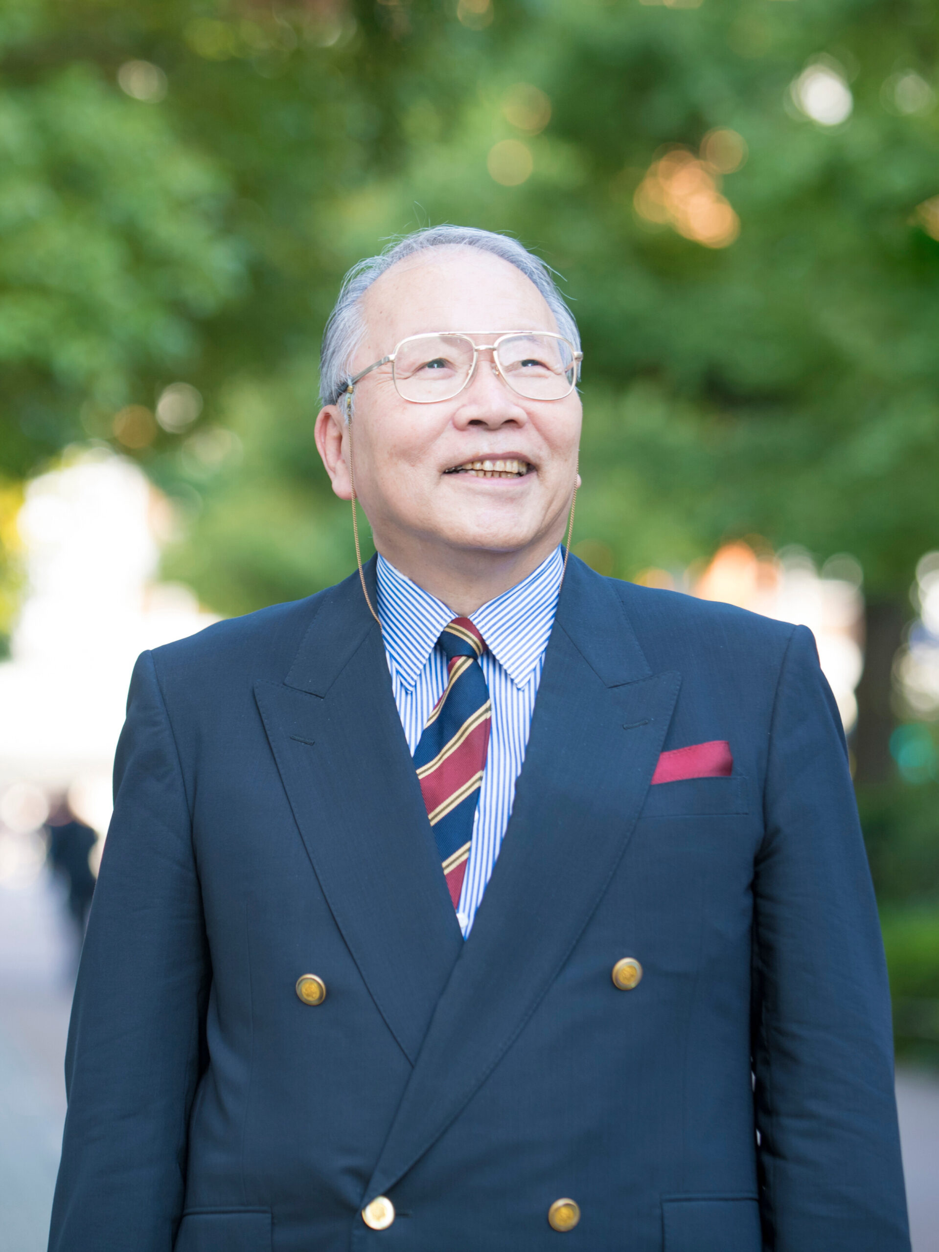 松爲 信雄